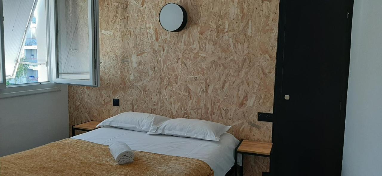 Hotel La Belle Etoile Saint-Nazaire  Bagian luar foto