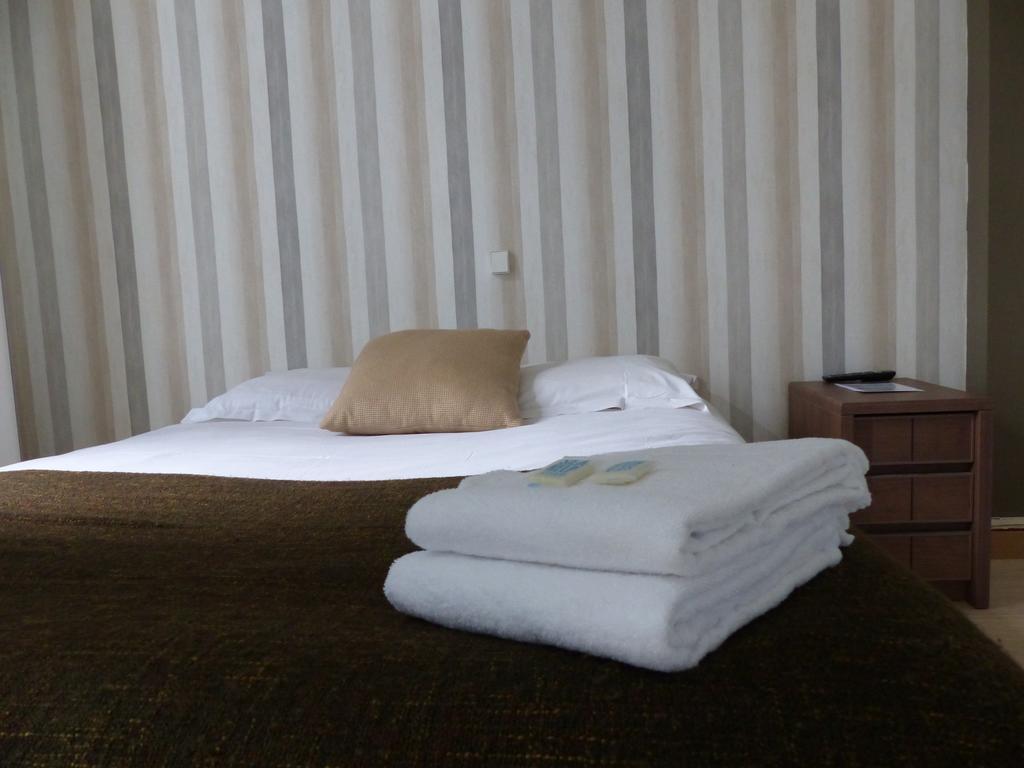 Hotel La Belle Etoile Saint-Nazaire  Bagian luar foto