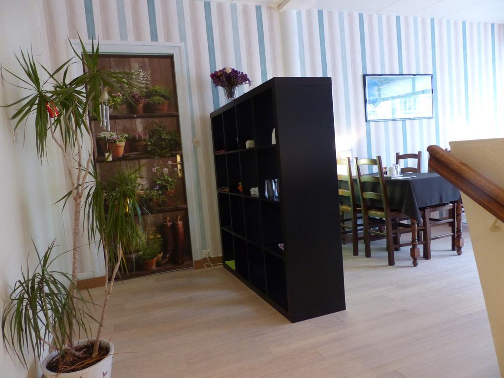Hotel La Belle Etoile Saint-Nazaire  Bagian luar foto