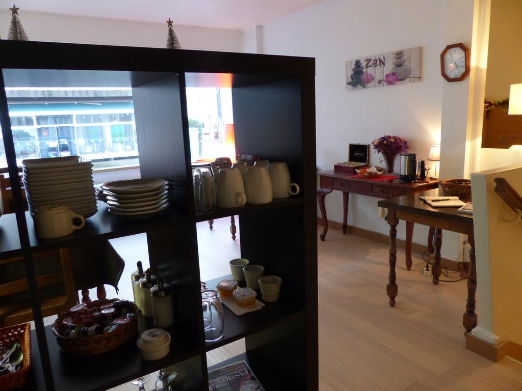 Hotel La Belle Etoile Saint-Nazaire  Bagian luar foto